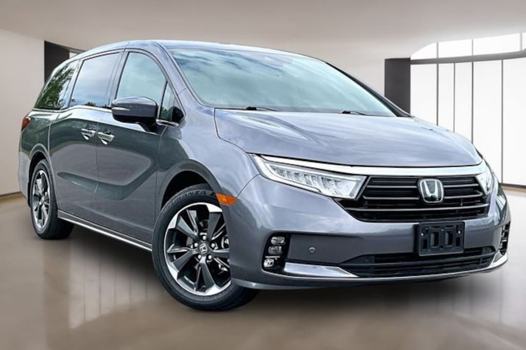 Certified 2024 Honda Odyssey Elite Van