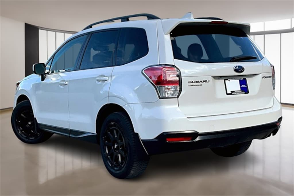 Used 2018 Subaru Forester 2.5i Premium with Starlink SUV