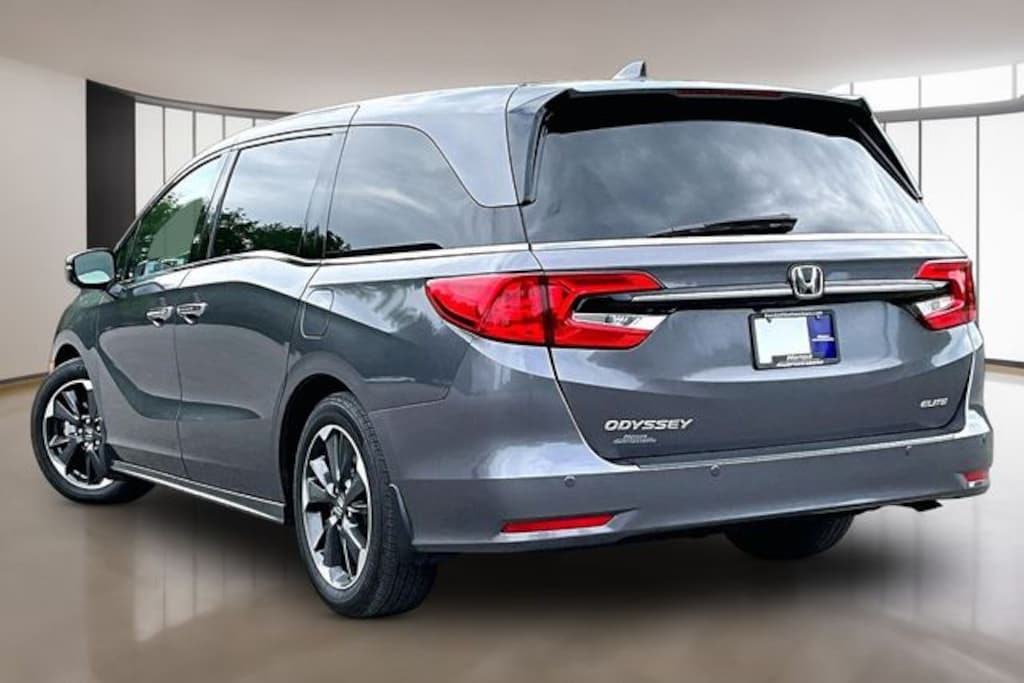 Certified 2024 Honda Odyssey Elite Van