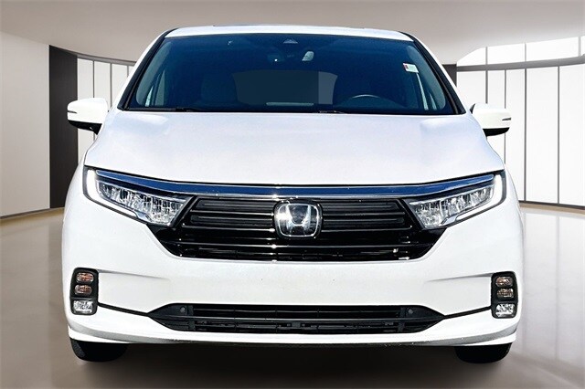 2024 Honda Odyssey EX-L photo 2