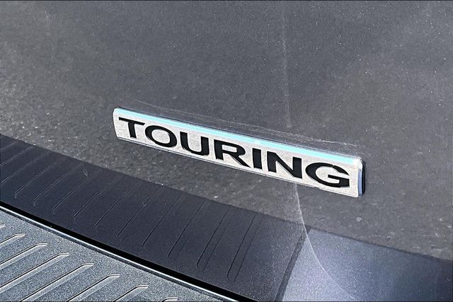 2025 Honda Odyssey Touring - Photo 22