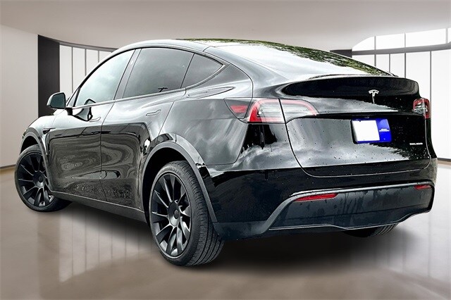 2023 Tesla Model Y Long Range photo 4