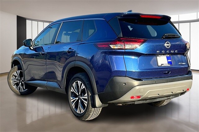 2023 Nissan Rogue SV photo 4