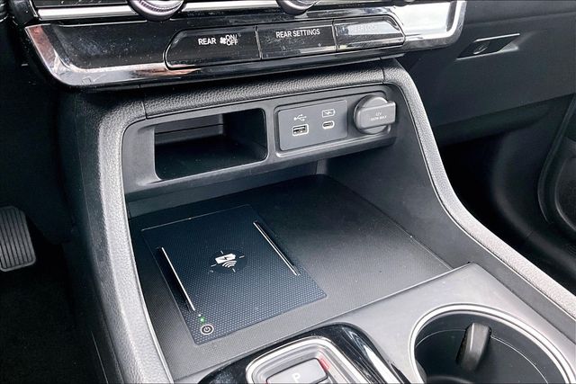 2025 Honda Pilot Touring - Photo 16