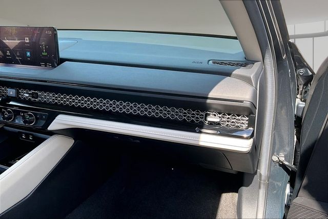 2024 Honda Accord Hybrid Touring - Photo 25