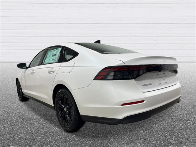 2025 Honda Accord SE photo 3