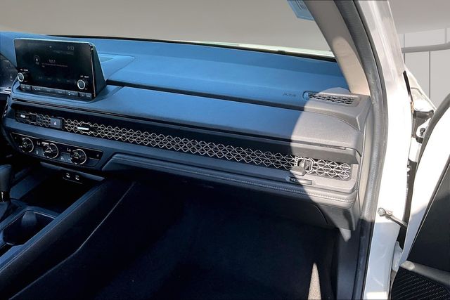 2025 Honda Accord SE - Photo 23