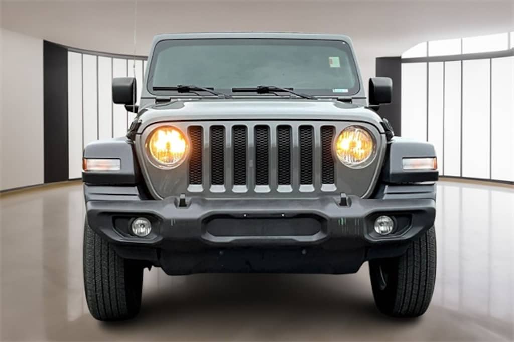 Used 2019 Jeep Wrangler Sport 4x4 SUV