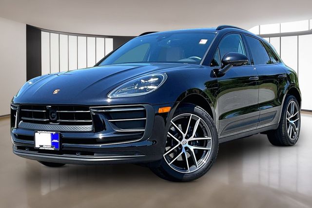 2026 Porsche Macan's photo