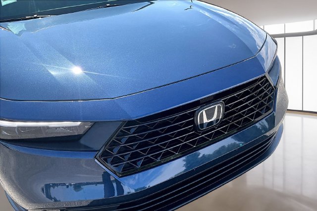 2025 Honda Accord SE - Photo 28