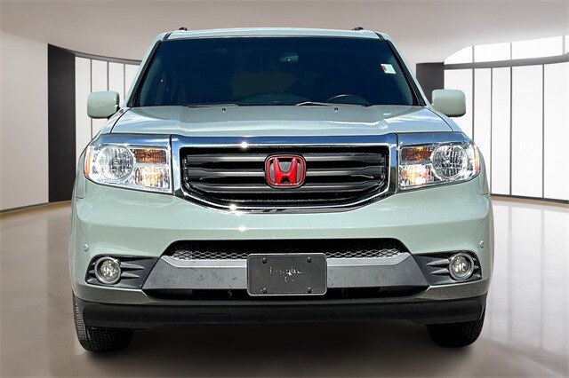2014 Honda Pilot Touring photo 2