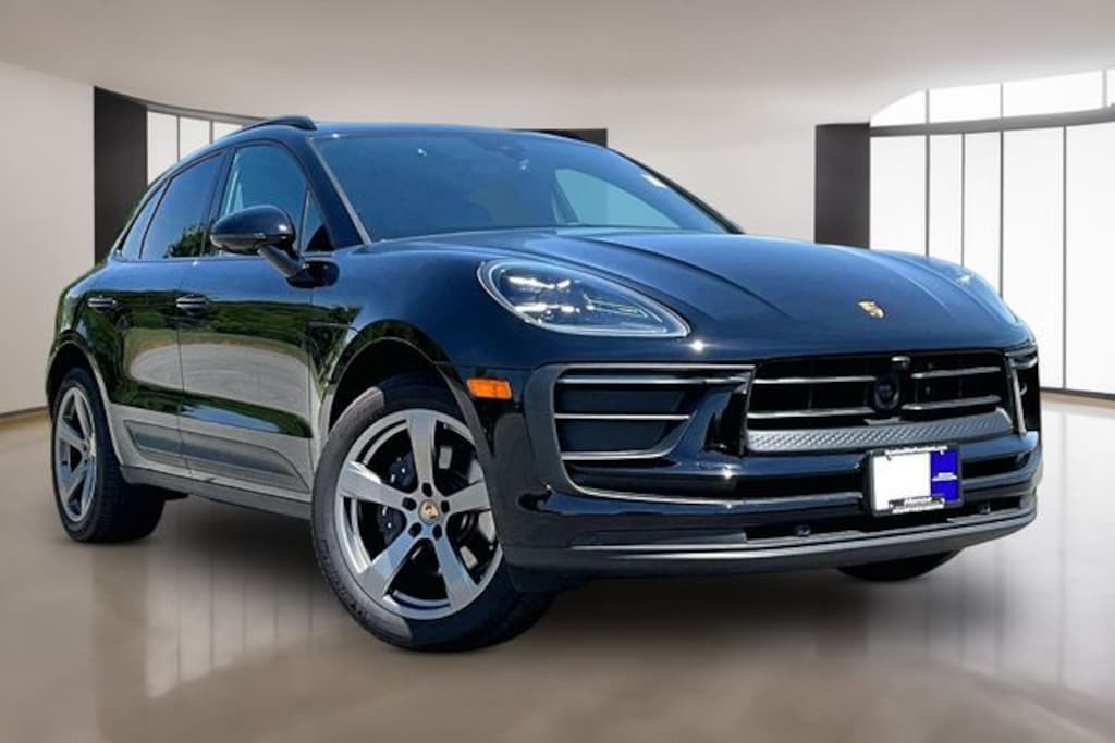 Used 2025 Porsche Macan SUV