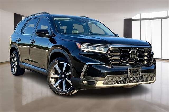 2023 Honda Pilot Elite photo 3