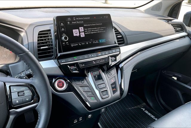 2025 Honda Odyssey Touring - Photo 14