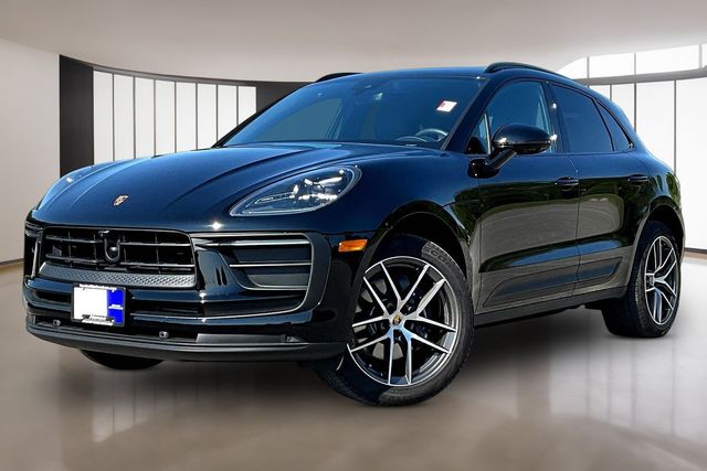 2026 Porsche Macan's photo