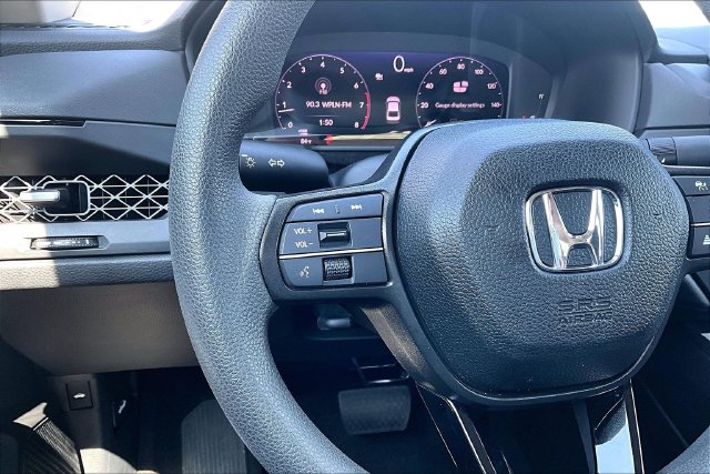 2025 Honda Accord SE - Photo 11