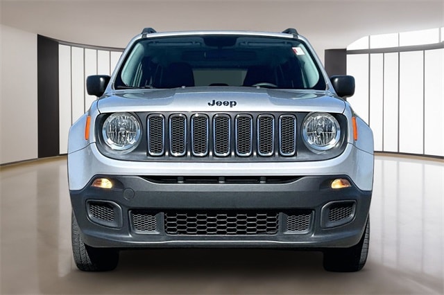 Used 2016 Jeep Renegade Sport with VIN ZACCJBAT5GPC81960 for sale in Murfreesboro, TN