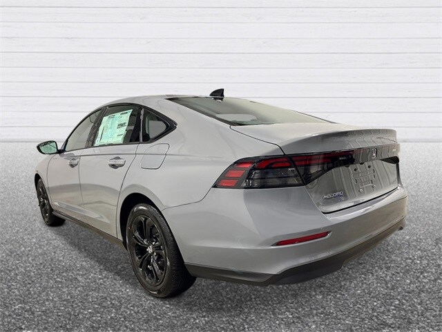 2025 Honda Accord SE photo 3