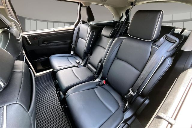 2025 Honda Odyssey Touring - Photo 20