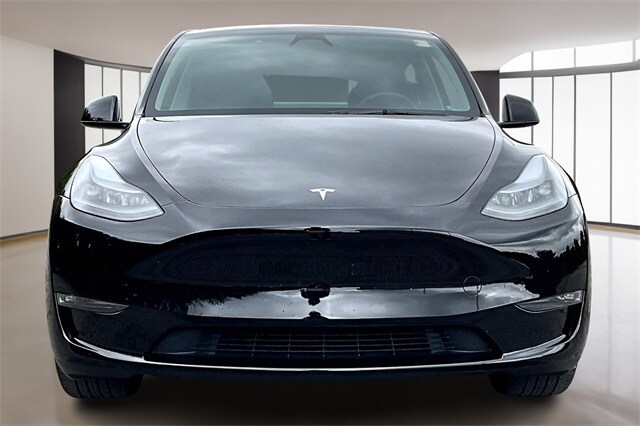 2023 Tesla Model Y Long Range photo 2