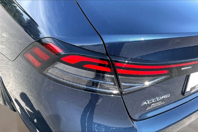 2025 Honda Accord SE - Photo 22