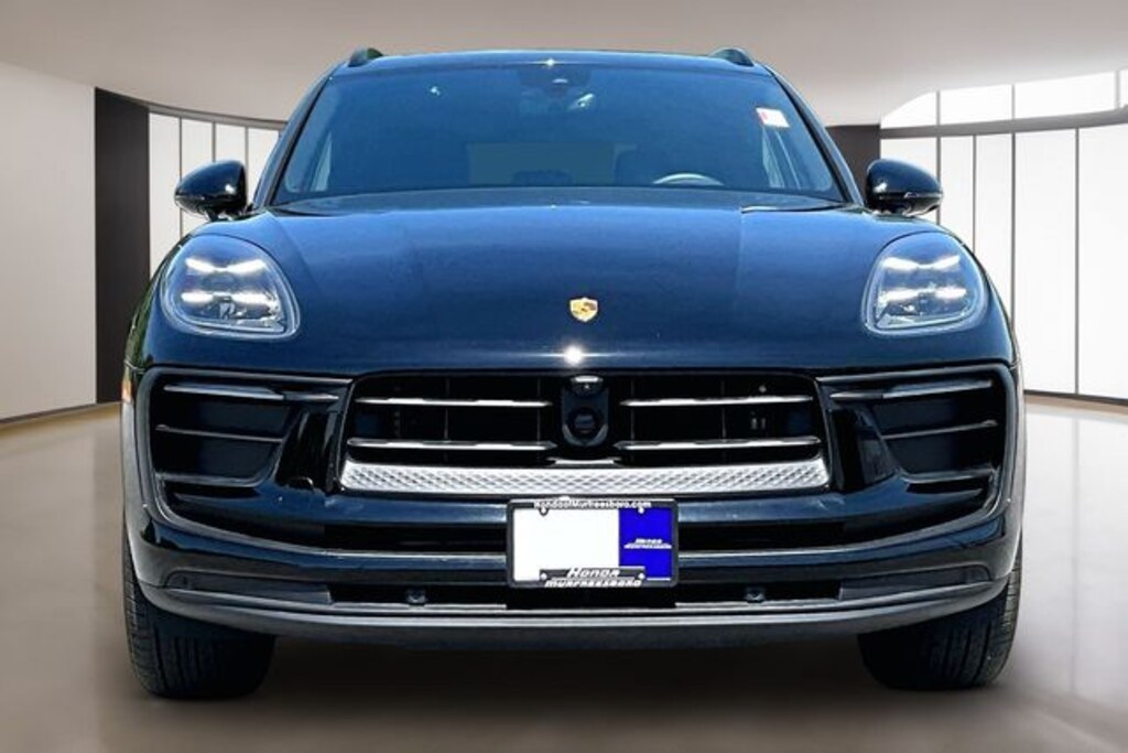 Used 2025 Porsche Macan SUV