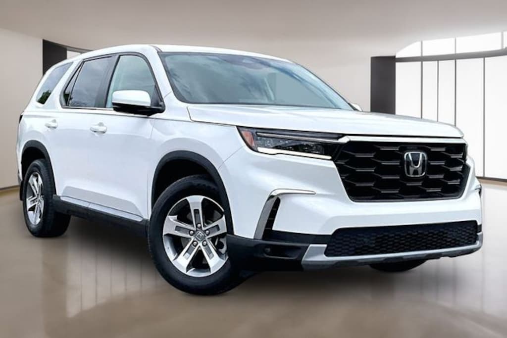 Certified 2023 Honda Pilot EX-L 8 Passenger SUV