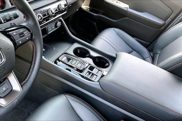 2025 Honda Pilot TrailSport - Photo 17