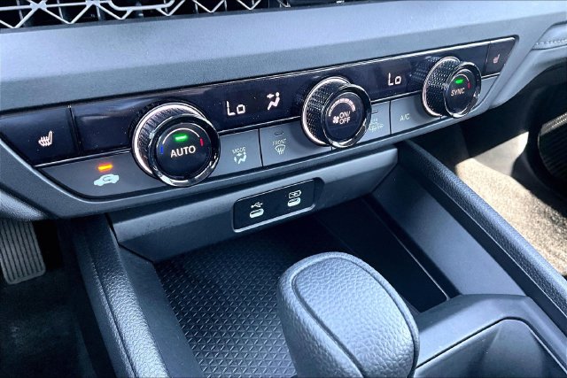 2025 Honda Accord SE - Photo 16