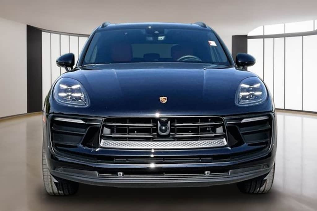 Used 2025 Porsche Macan SUV