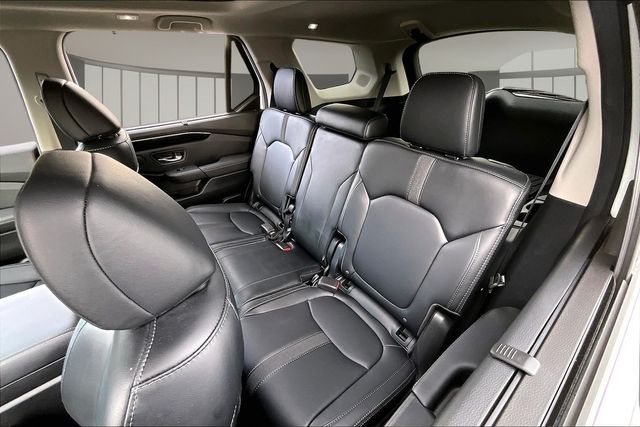 2025 Honda Pilot Touring - Photo 21
