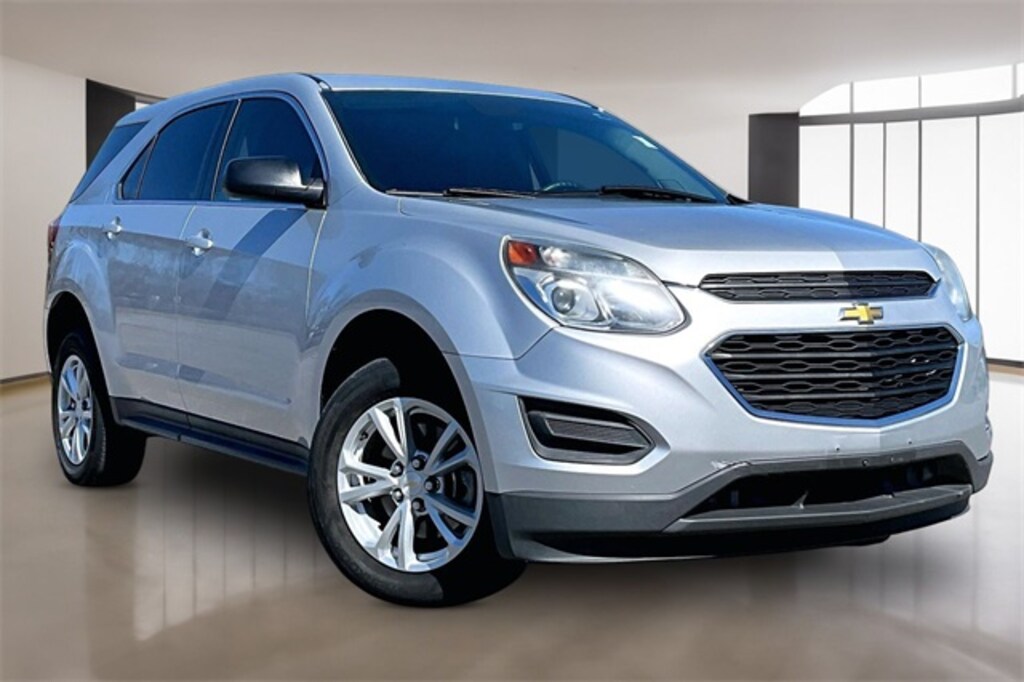 Used 2017 Chevrolet Equinox LS SUV