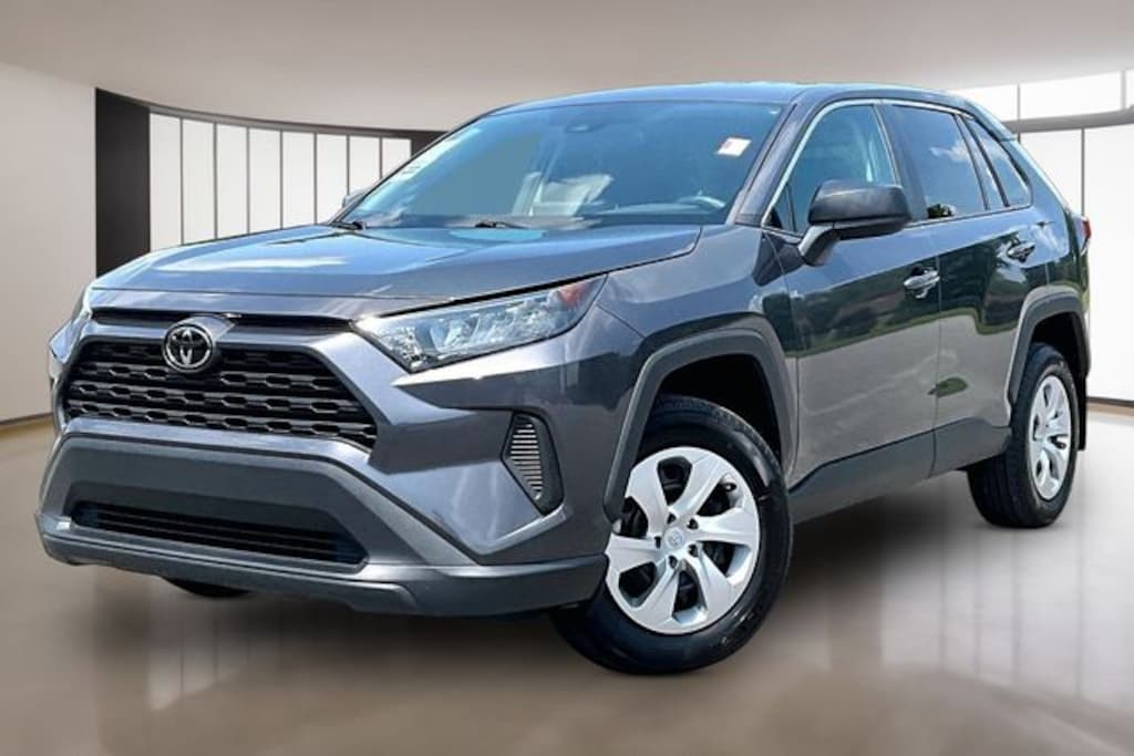 Used 2022 Toyota RAV4 LE SUV