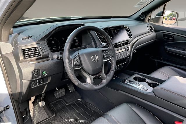 2025 Honda Ridgeline TrailSport - Photo 18