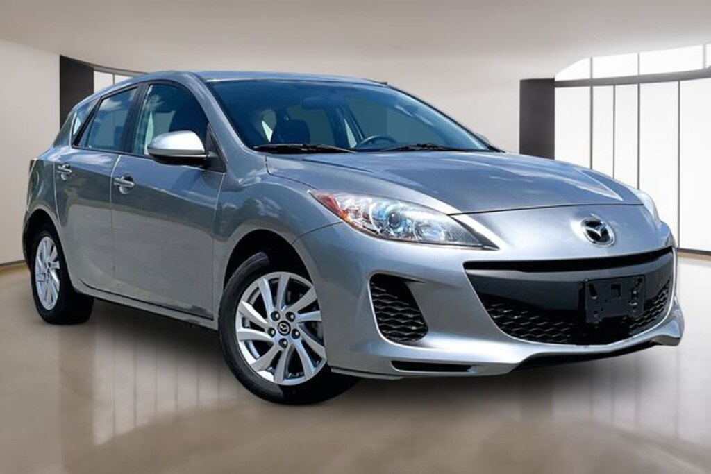 Used 2013 Mazda Mazda3 i Touring Hatchback