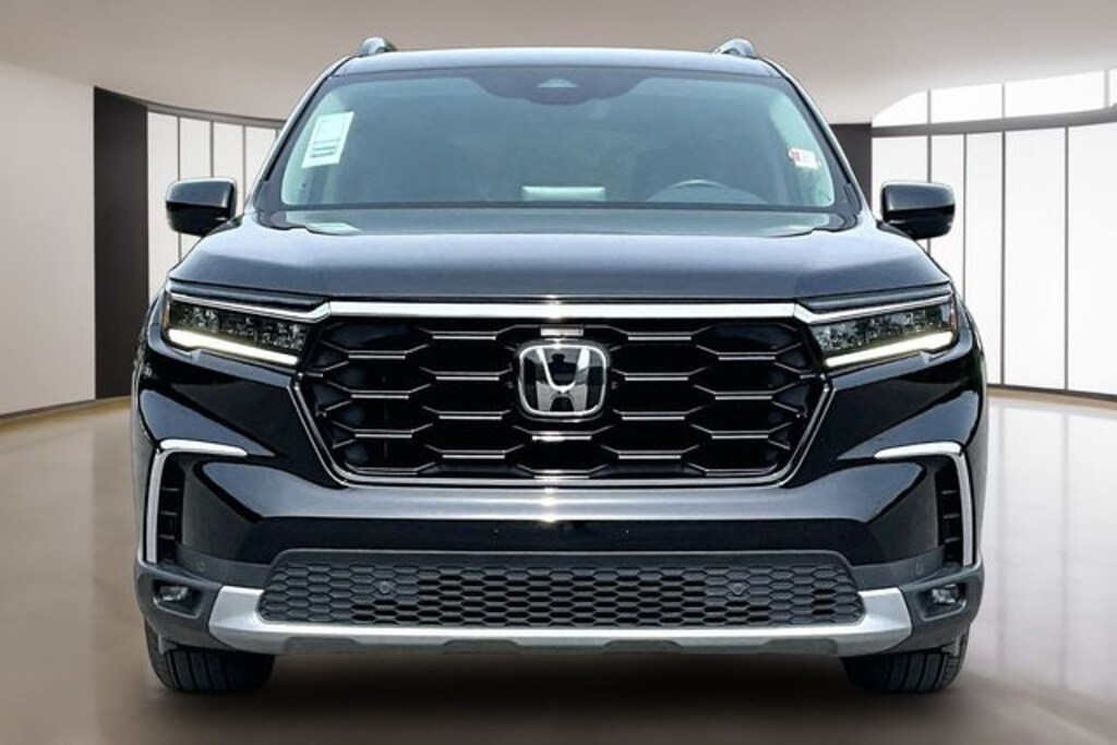 Certified 2025 Honda Pilot SUV