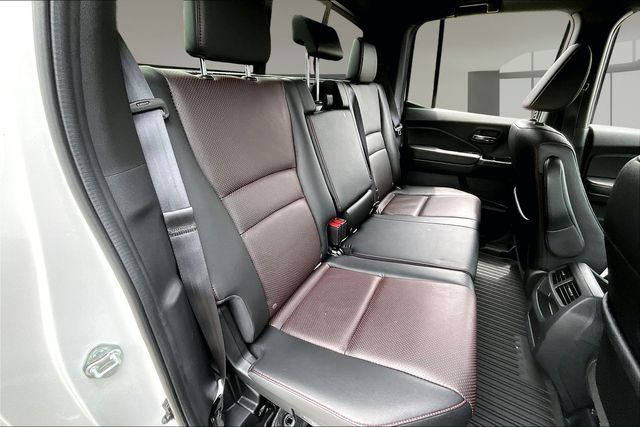 2023 Honda Ridgeline Black Edition - Photo 23