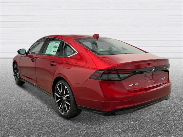 2025 Honda Accord Hybrid Touring photo 3