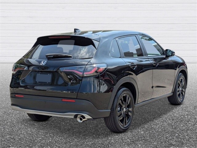 2026 Honda HR-V Sport photo 3