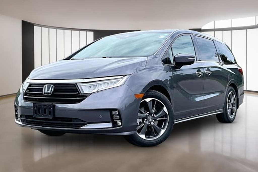 Certified 2024 Honda Odyssey Elite Van