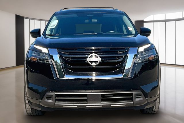 Used 2024 Nissan Pathfinder SV SUV