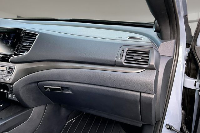 2025 Honda Ridgeline TrailSport - Photo 26