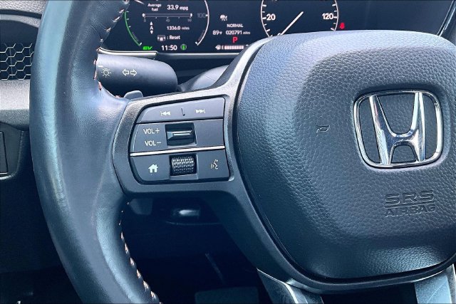 2025 Honda CR-V Sport-L - Photo 11