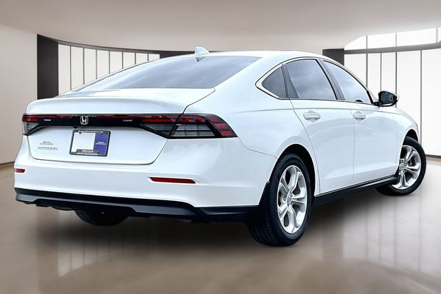 2023 Honda Accord LX - Photo 6