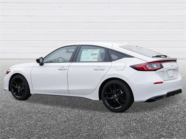 2025 Honda Civic Sport photo 3