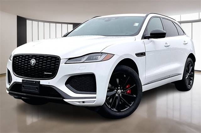 2025 Jaguar F-PACE R-Dynamic S's photo