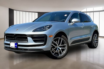 2026 Porsche Macan SUV