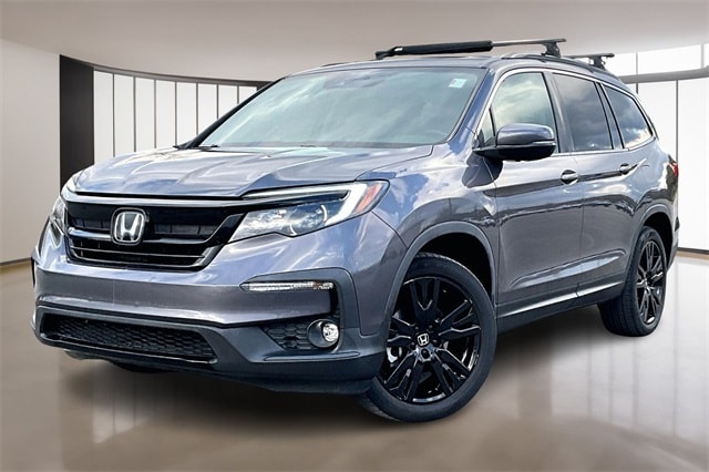 2021 Honda Pilot SE's photo