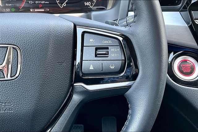 2025 Honda Odyssey Touring - Photo 12
