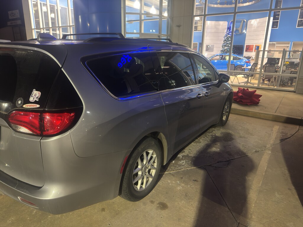 Used 2020 Chrysler Voyager LXI Passenger Van